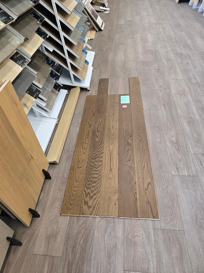 $1.99/sqft Hazelnut - Vidar 1/2 T&G  American Oak 5" x 1/2" Engineered Hardwood