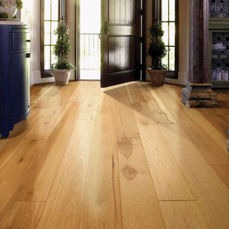 COAT OF ARMS - SHAW ENGINEERED HARDWOOD CASTLEWOOD HICKORY SW486 - advancedflooring