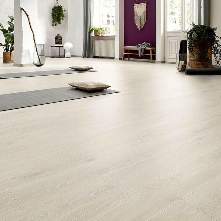 Latté - 18687 Laminate Chalet Collection - advancedflooring